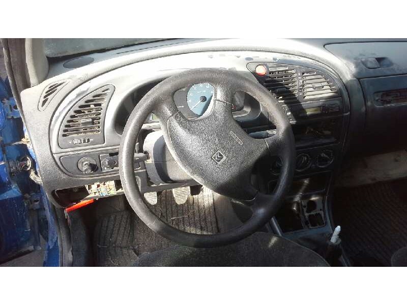 citroen xsara berlina del año 1997