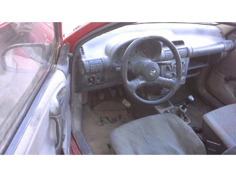 opel corsa b del año 1993