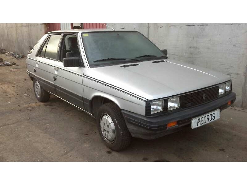 renault r-11 del año 1984