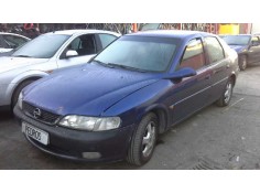 opel vectra b berlina del año 1996