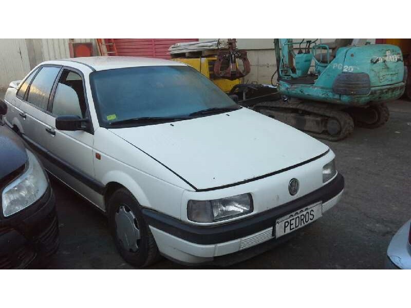 volkswagen passat berlina (312) del año 1993