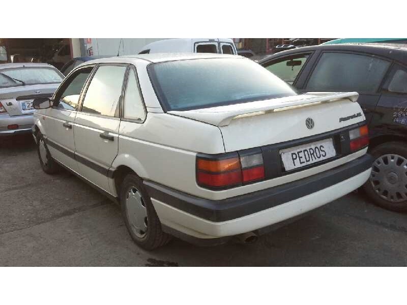 volkswagen passat berlina (312) del año 1993
