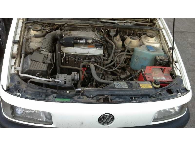 volkswagen passat berlina (312) del año 1993