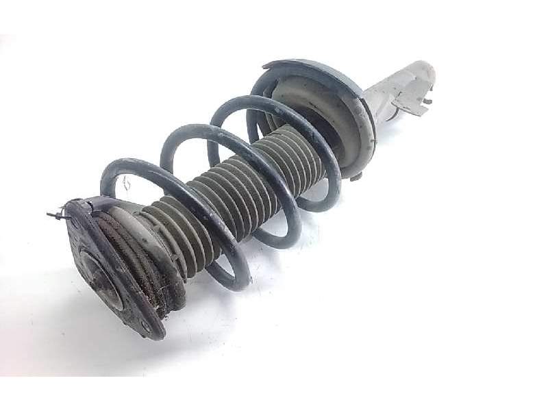 Recambio de amortiguador delantero izquierdo para ford focus turnier (cb4) trend referencia OEM IAM 3M513K155DC  