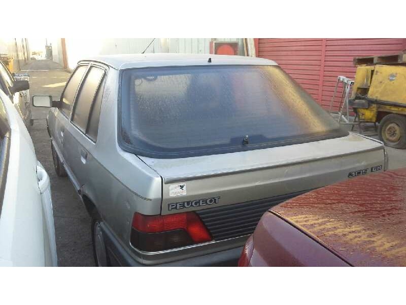 peugeot 309 del año 1990