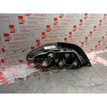 Recambio de piloto trasero derecho para hyundai lantra berlina (rd) 1.6 gls referencia OEM IAM 9240229020 R92402290 