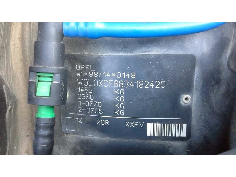 opel corsa c del año 2003