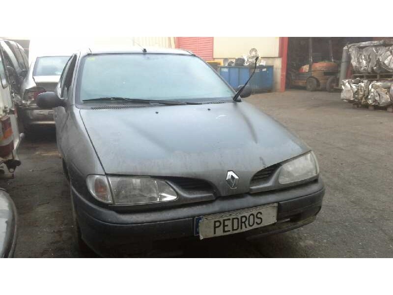 renault megane i berlina hatchback (ba0) del año 1996