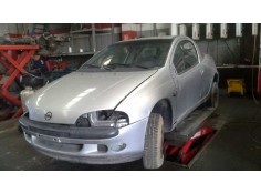 opel tigra del año 2000