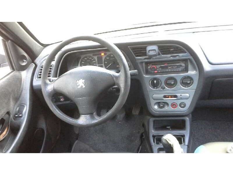 peugeot 306 berlina 3/4/5 puertas (s2) del año 2000