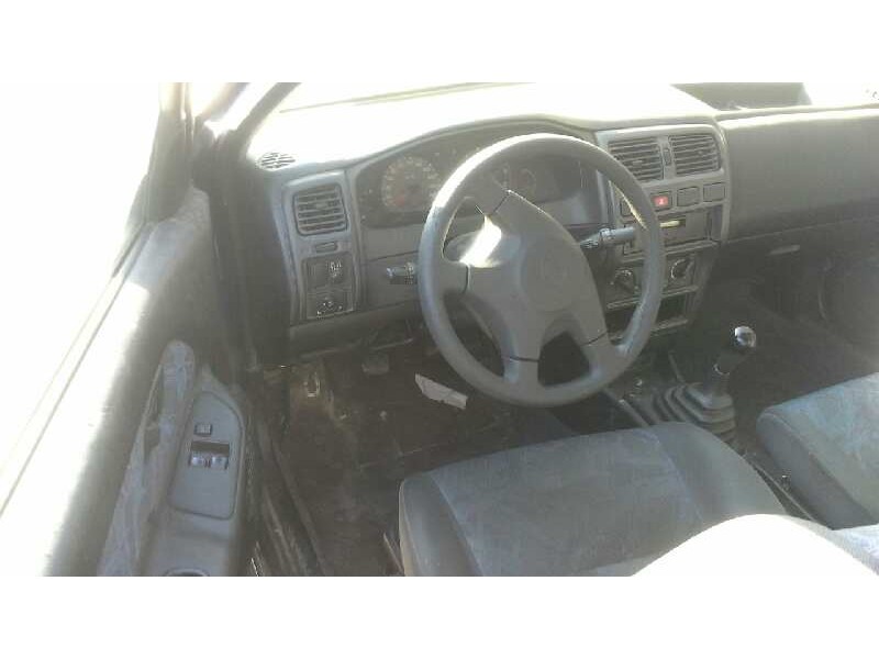 nissan almera (n15) del año 1999