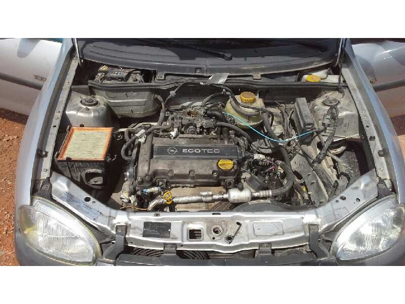 opel corsa b del año 1999