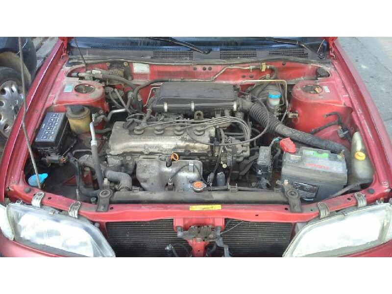 nissan primera berlina (p11) del año 1996