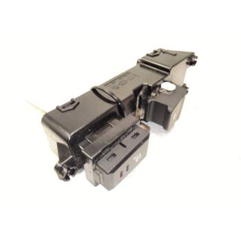 Recambio de mando elevalunas trasero derecho para hyundai tucson (tl, tle) 2.0 crdi referencia OEM IAM 93580D3121  