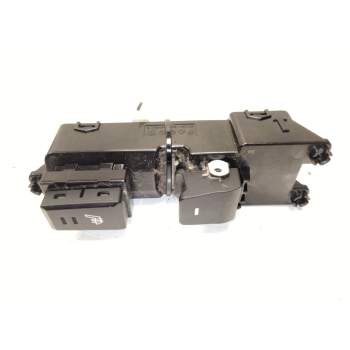 MANDO ELEVALUNAS TRASERO IZQUIERDO 93580D3021 