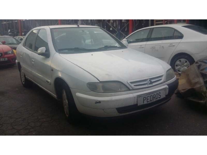 citroen xsara berlina del año 1999