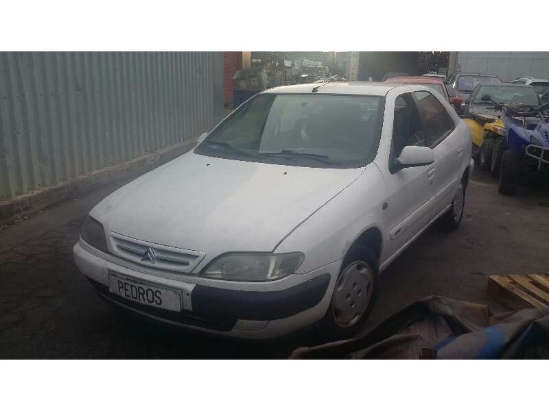 citroen xsara berlina del año 1999