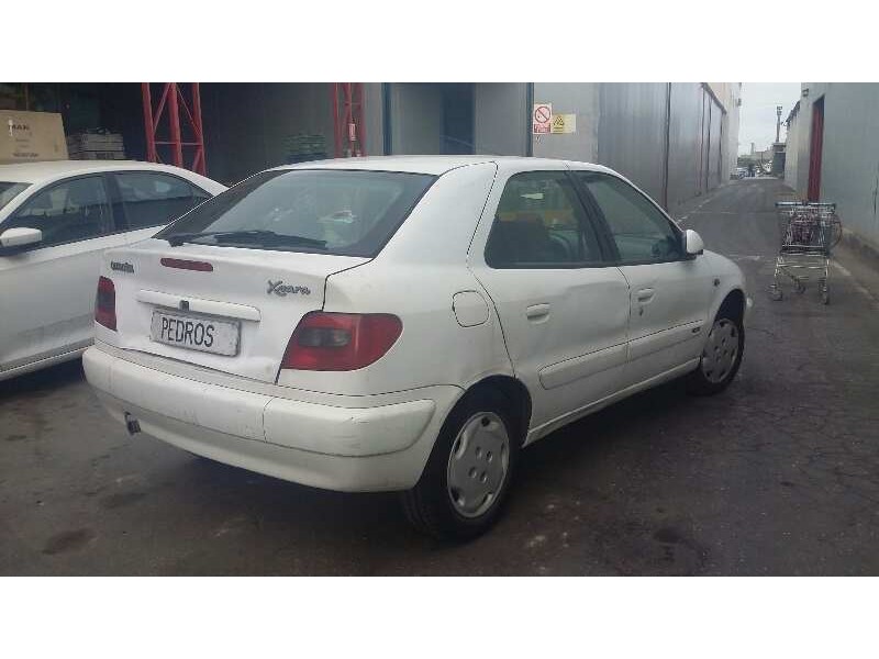 citroen xsara berlina del año 1999