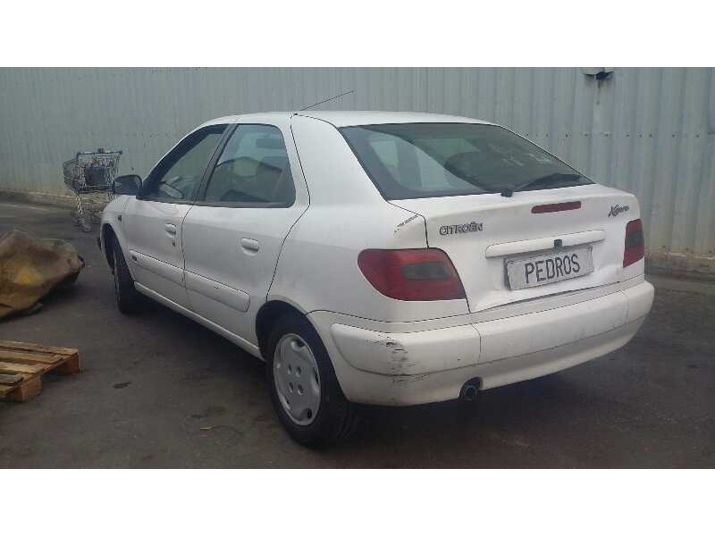 citroen xsara berlina del año 1999