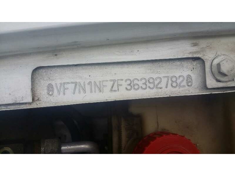 citroen xsara berlina del año 1999