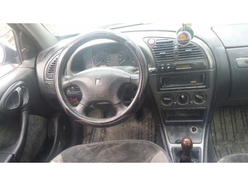 citroen xsara berlina del año 1999