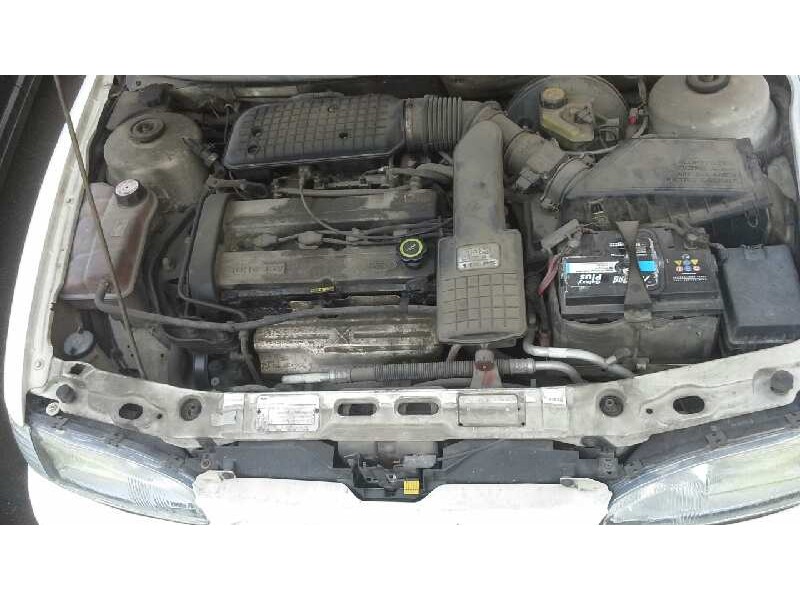 ford mondeo berlina/familiar (fd) del año 1994