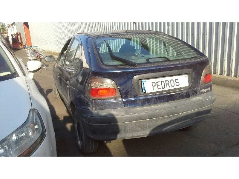 renault megane i berlina hatchback (ba0) del año 1996