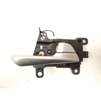 Recambio de maneta interior delantera derecha para hyundai tucson (tl, tle) 2.0 crdi referencia OEM IAM 82620D7010  