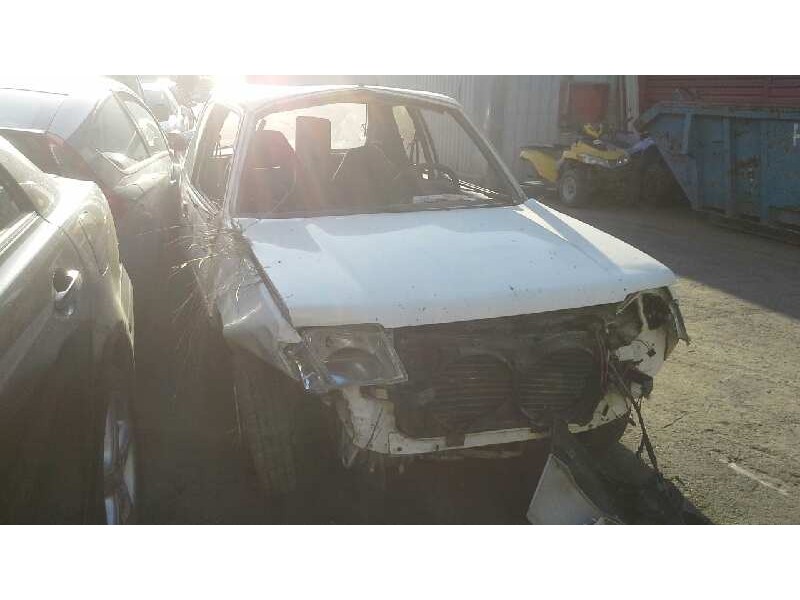 peugeot 205 berlina del año 1989