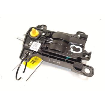 Recambio de maneta interior delantera derecha para hyundai tucson (tl, tle) 2.0 crdi referencia OEM IAM 82620D7010  