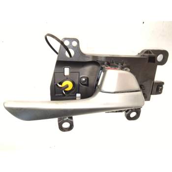 Recambio de maneta interior delantera derecha para hyundai tucson (tl, tle) 2.0 crdi referencia OEM IAM 82620D7010  