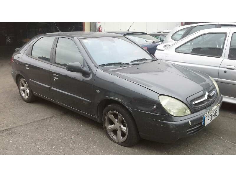 citroen xsara berlina del año 2001