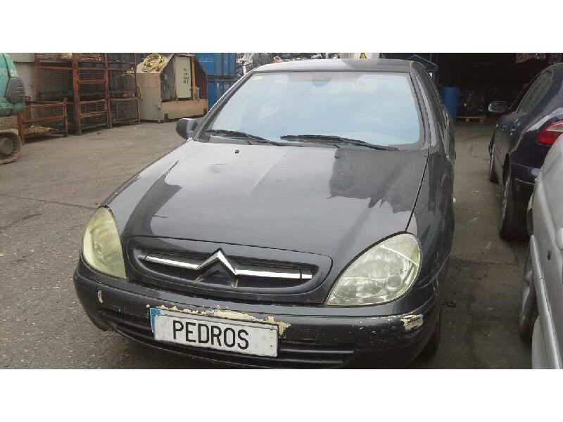 citroen xsara berlina del año 2001