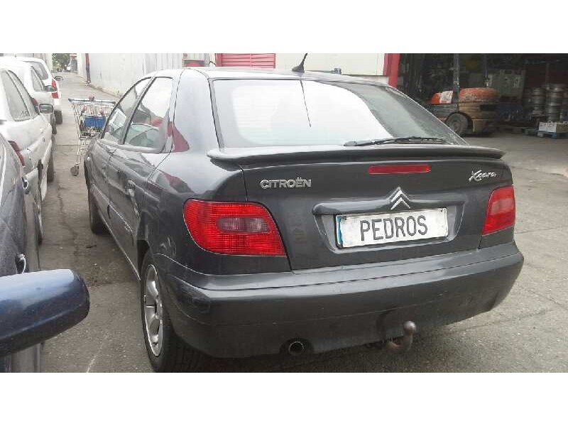 citroen xsara berlina del año 2001