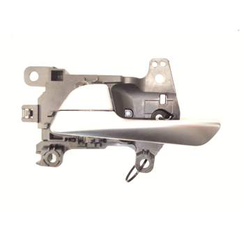 Recambio de maneta interior trasera izquierda para hyundai tucson (tl, tle) 2.0 crdi referencia OEM IAM 83610D7010  