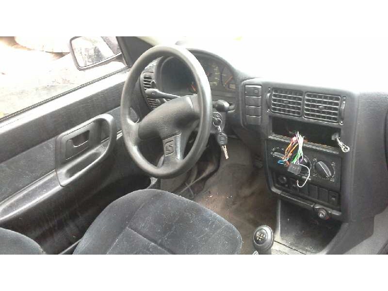 seat cordoba berlina (6k2) del año 1997