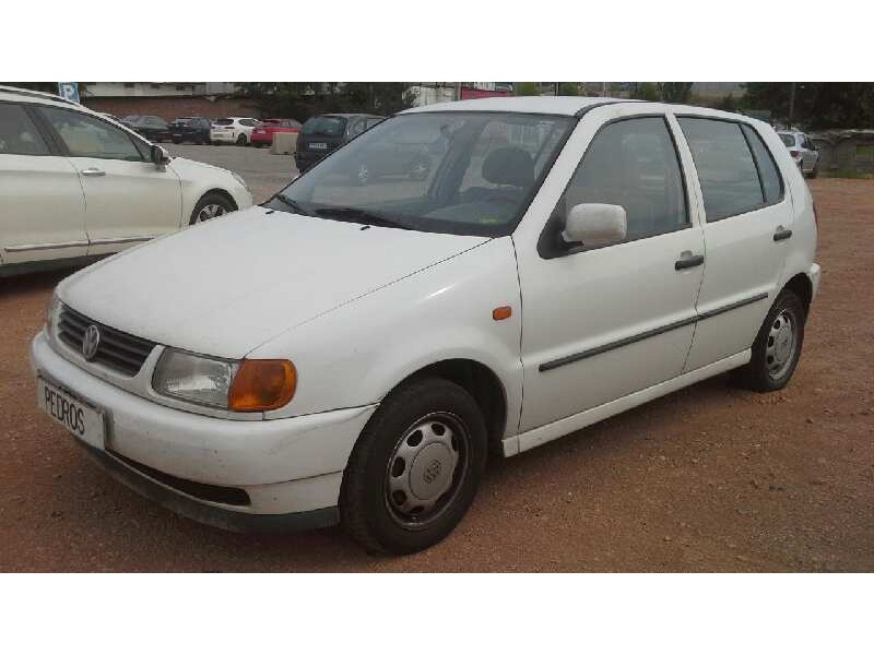 volkswagen polo berlina (6n1) del año 1996