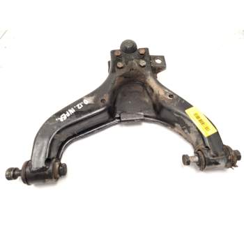 Recambio de brazo suspension inferior delantero izquierdo para renault maxity referencia OEM IAM 7485129920  