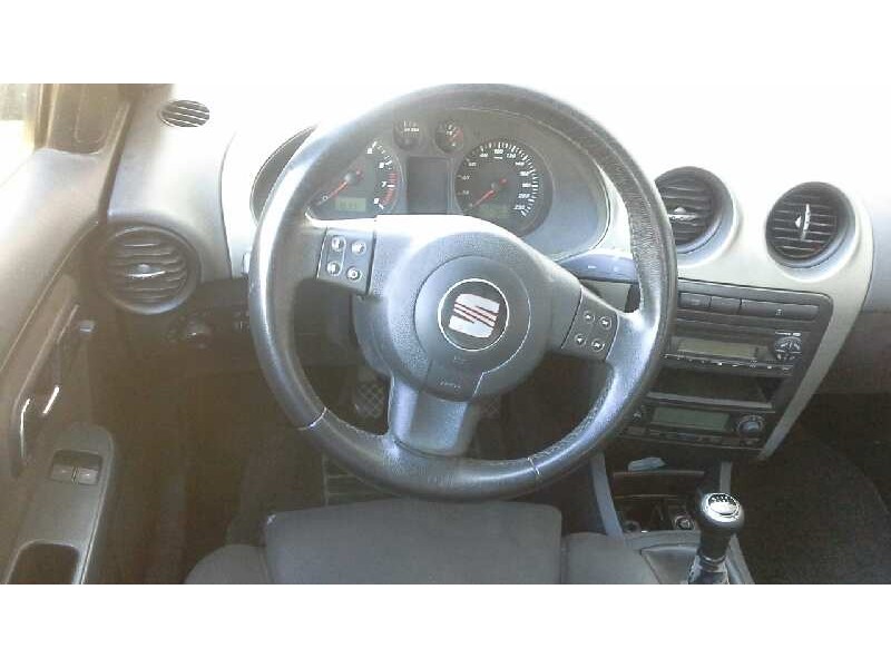 seat ibiza (6l1) del año 2005