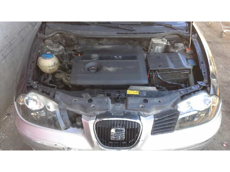 seat ibiza (6l1) del año 2005