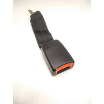 ENGANCHE CINTURON TRASERO IZQUIERDO 888420F010 