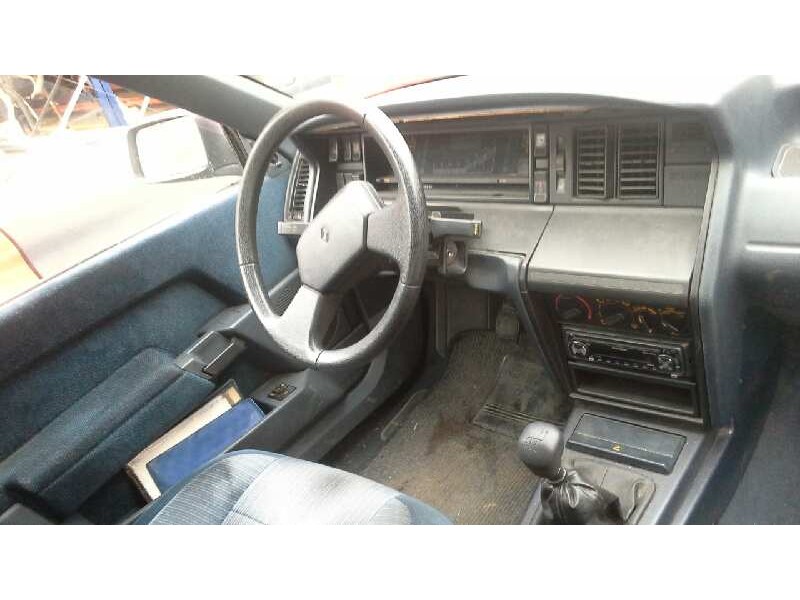 renault 21 berlina (b/l48) del año 1990
