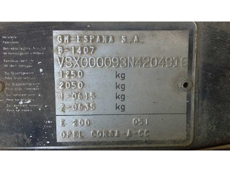 opel corsa a del año 1992