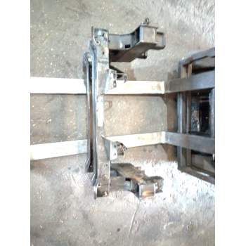 Recambio de puente delantero para renault maxity referencia OEM IAM 54400LC60A  