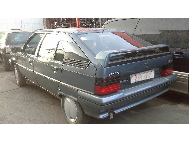 citroen bx berlina del año 1990
