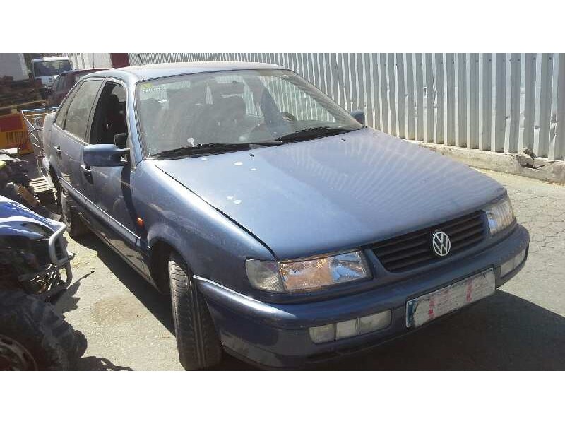 volkswagen passat berlina (3a2) del año 1996