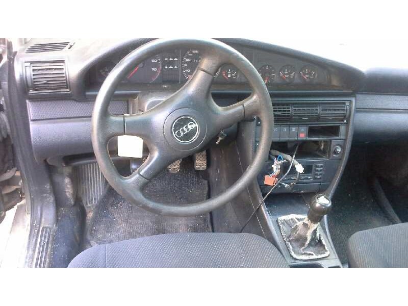 audi 100 berlina (c4) del año 1993