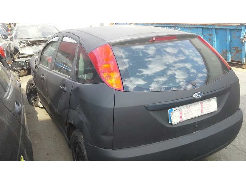 ford focus berlina (cak) del año 1999
