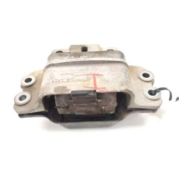 SOPORTE MOTOR IZQUIERDO SUPERIOR 1K0199555 