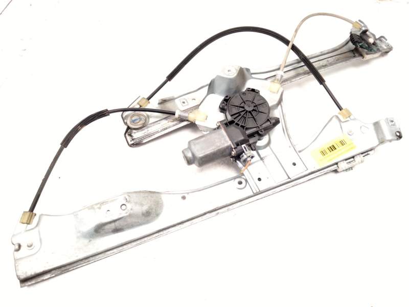 Recambio de elevalunas delantero izquierdo para renault clio grandtour dynamique referencia OEM IAM 8200291145  